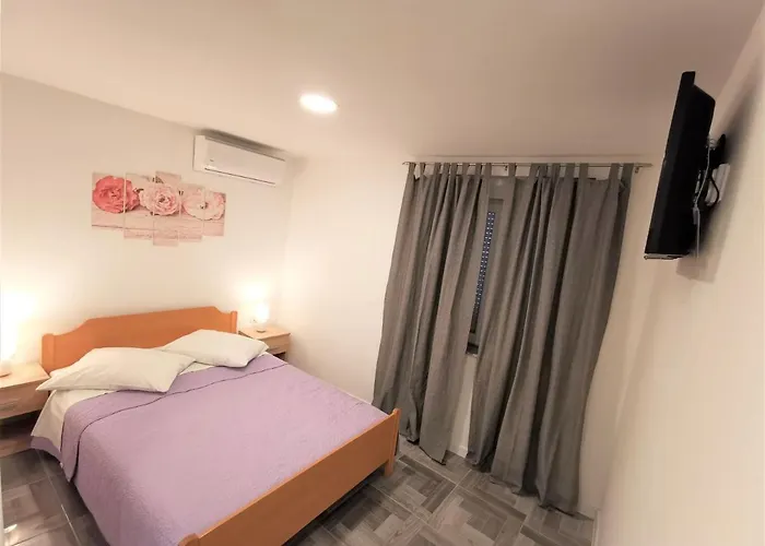 Lägenhet Divic Drvenik (Split-Dalmatia)