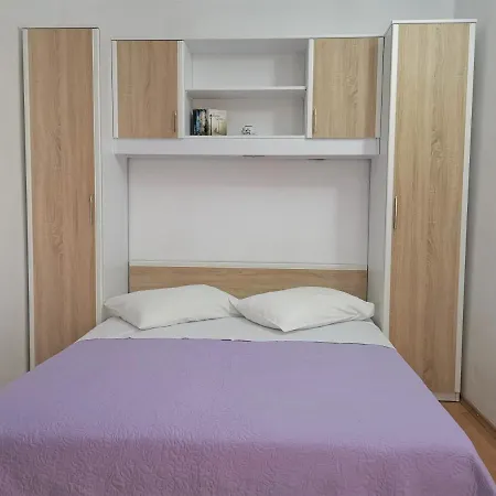 Apartment Divic *