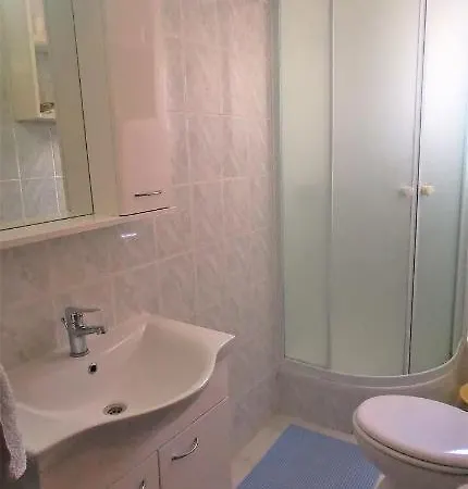 Apartment Divic Drvenik (Split-Dalmatia)